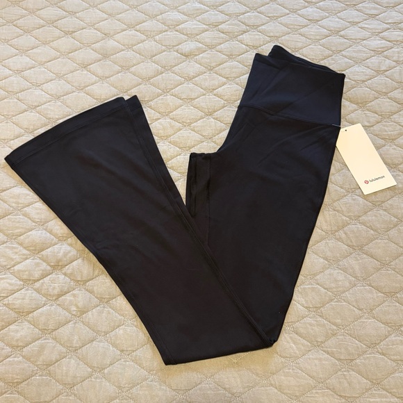 Lululemon Black Align Leggings - Picture 1 of 4